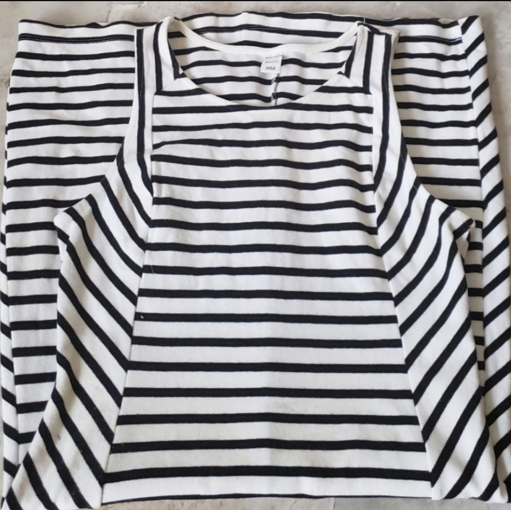 Old Navy striped dress - Picture 4 of 6